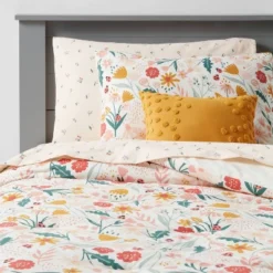 In The Garden Kids' Bedding Set With Sheets - Pillowfort™ -Chicco Outlet Store GUEST 8584863a ce3a 483e a24f dca27b7c7c45