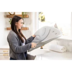 Ubbi® Ubbi Sink Bather Bathing Seat 8 Ubbi® Ubbi Sink Bather Bathing Seat -Chicco Outlet Store GUEST a5516201 4eb6 4347 a99b d3335ad7dcfe