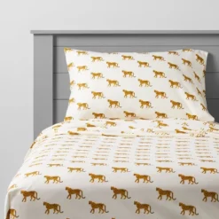 Cheetah Microfiber Kids' Sheet Set - Pillowfort™ 7 Cheetah Microfiber Kids' Sheet Set - Pillowfort™ -Chicco Outlet Store GUEST e2794636 dcfb 4c56 8b4c 5e2f51ddee0a